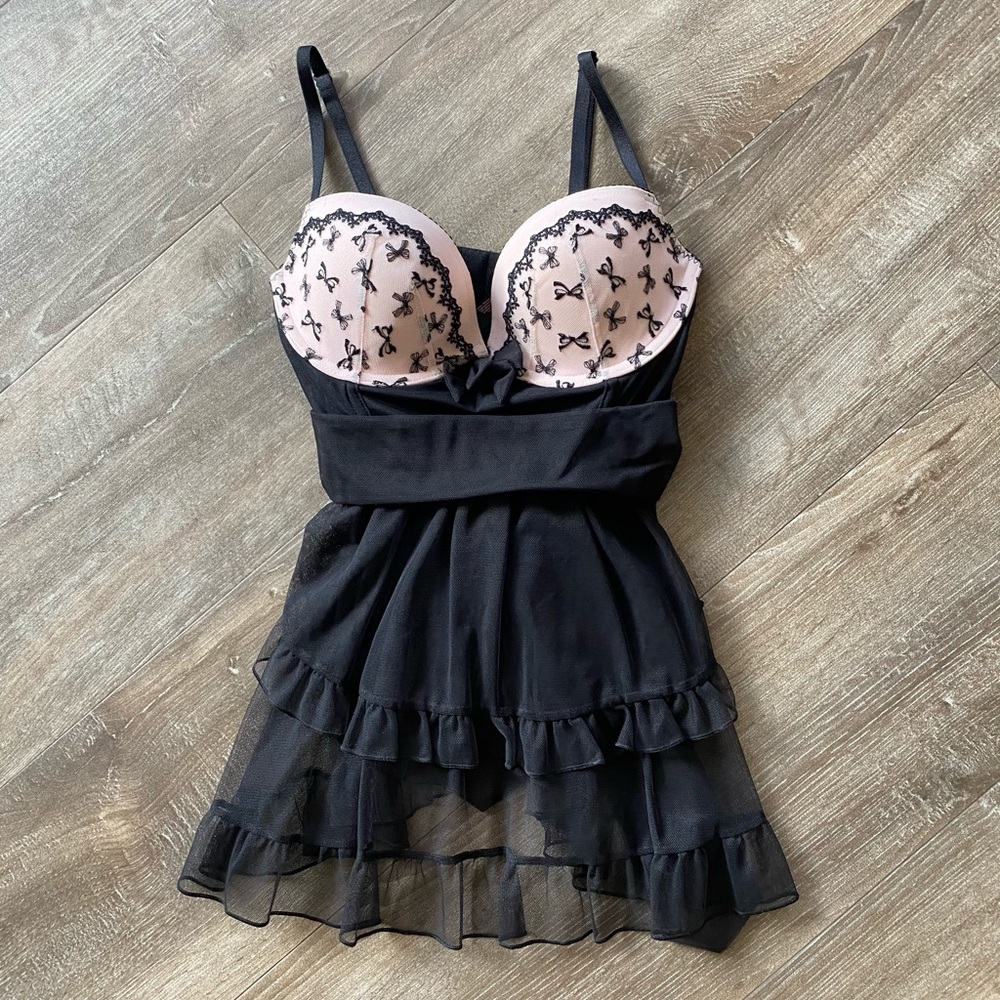 VINTAGE VICTORIA SECRET BABY DOLL (34C)